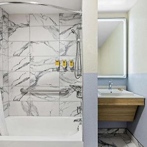 Queen Suite Two Queen Beds Bath Tub Disability Access or Non-Smoking